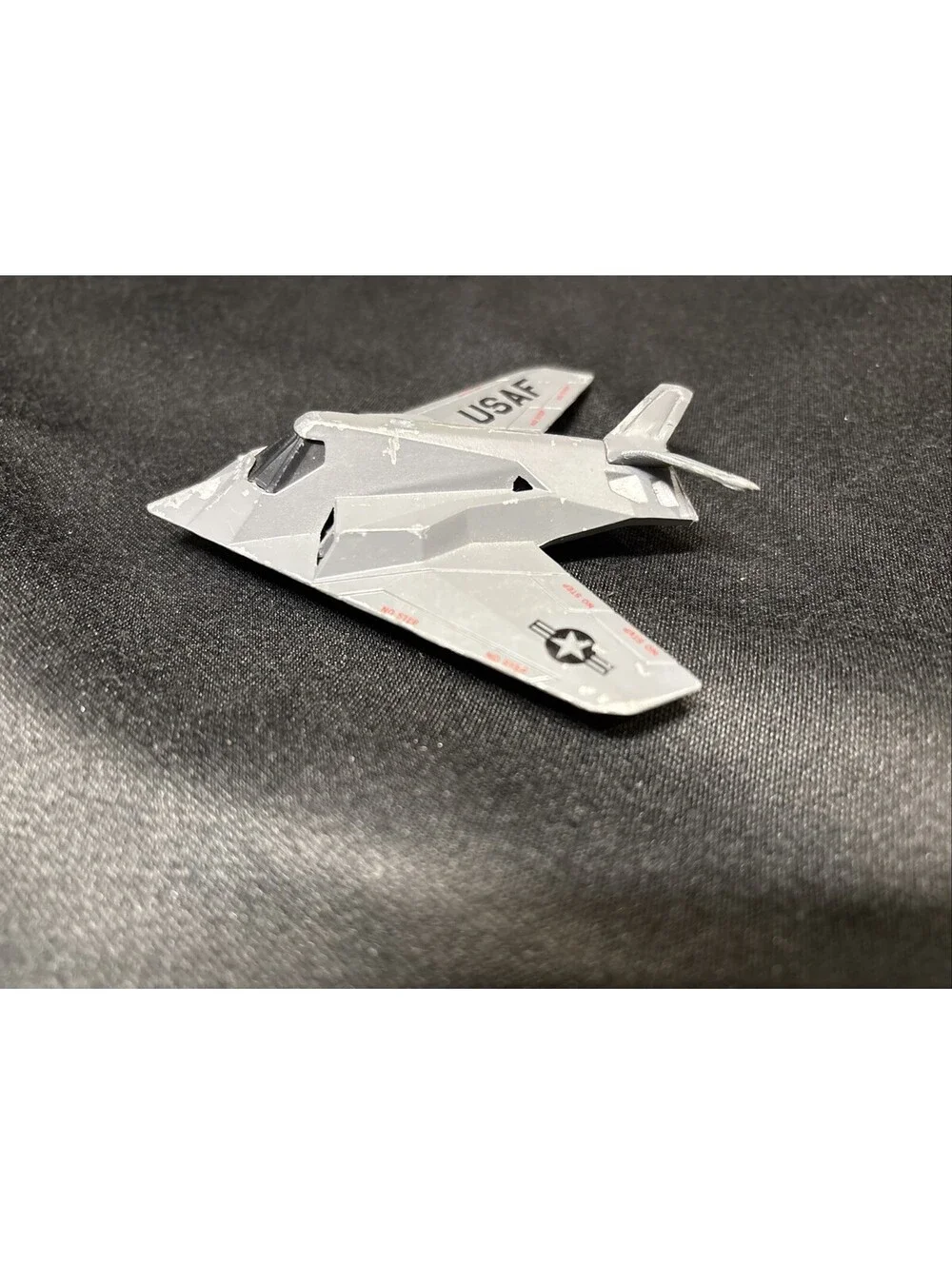 Cool Vintage 1990 Matchbox Sky Busters F-117A Stealth Jet Fighter SB36 Aircraft